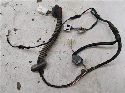 SUBARU FORESTER (SH) 2.0 D AWD Bal hátsó Ajtó Kábelköteg #26156# 81823SC000