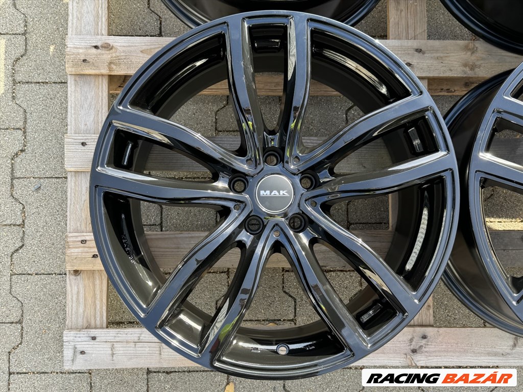 R18 5x120 (72,6) MAK FAHR GLOSS BLACK 8J ET30 új bmw alufelnik 18"  9. kép