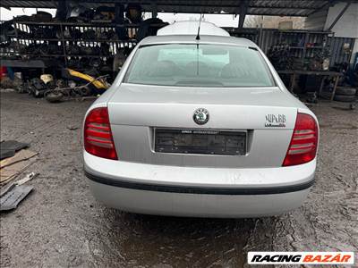 Skoda Superb 1.9 TDI -AWX-  bontott alkatrészei