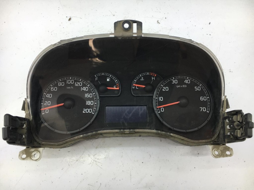 Fiat Punto 2003- benzines, bontott óracsoport.<br />Digit klíma, VDC, tempomat 51703286 1. kép