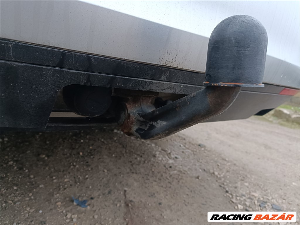 Volkswagen Golf V Variant 1.9 TDI motor BXE kóddal, 207870km-el eladó bxe19tdi vwgolf5 7. kép