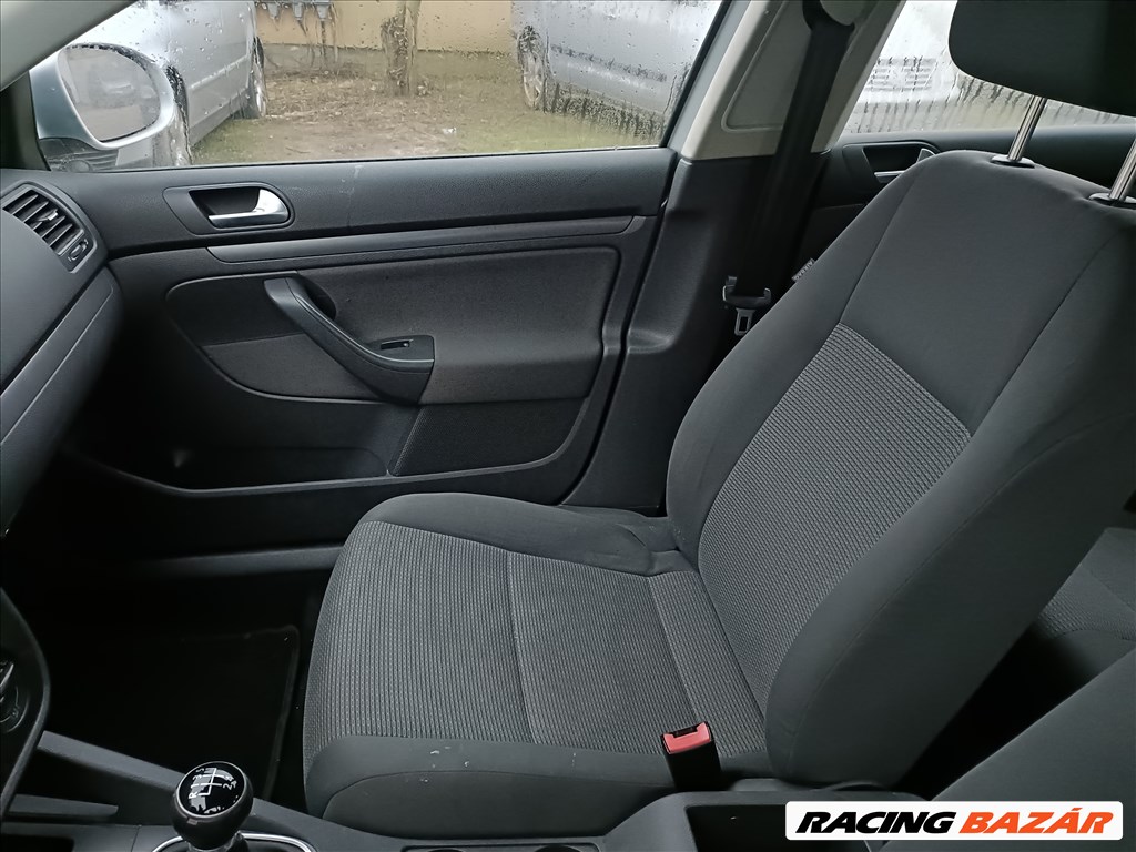 Volkswagen Golf V Variant 1.9 TDI motor BXE kóddal, 207870km-el eladó bxe19tdi vwgolf5 10. kép