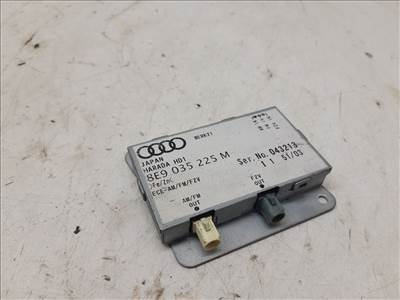 AUDI A4 Avant II (8E5/ B6) 1.9 TDI Antenna Erősítő #16919# 8E9035225M