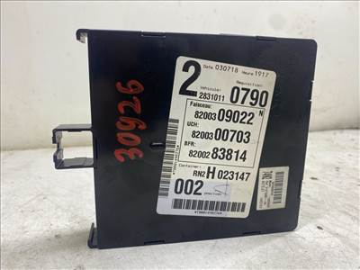 RENAULT LAGUNA II (BG0/1_) 1.8 16V (BG0B/ BG0C/ BG0J/ BG0M/ BG0V) Komfort Elektronika #30926# 8200309022
