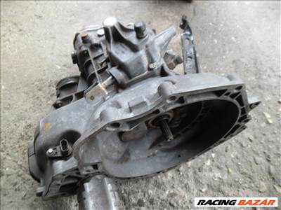 Opel Corsa B 1.0i 12V Eco váltó  90400197