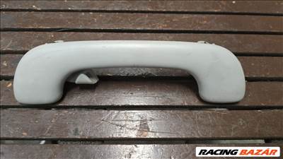 Renault Espace IV 1.9 dCi jobb hátsó tető kapaszkodó 8200003209