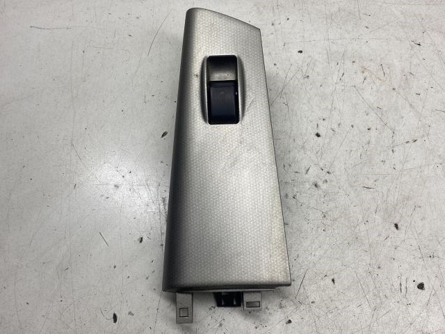 TOYOTA COROLLA Jobb első Ablakemelő Kapcsoló 1. kép