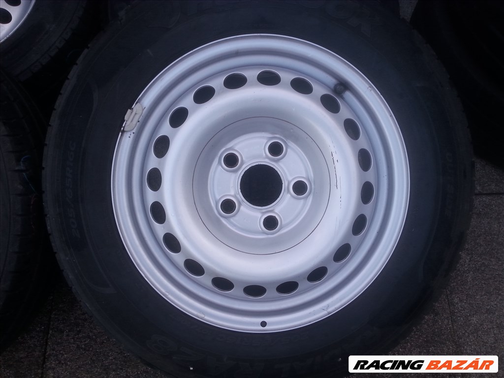  5x120 gyári VW lemezfelni, rajta 205/65R16C Hankook kisteher nyári gumi  3. kép