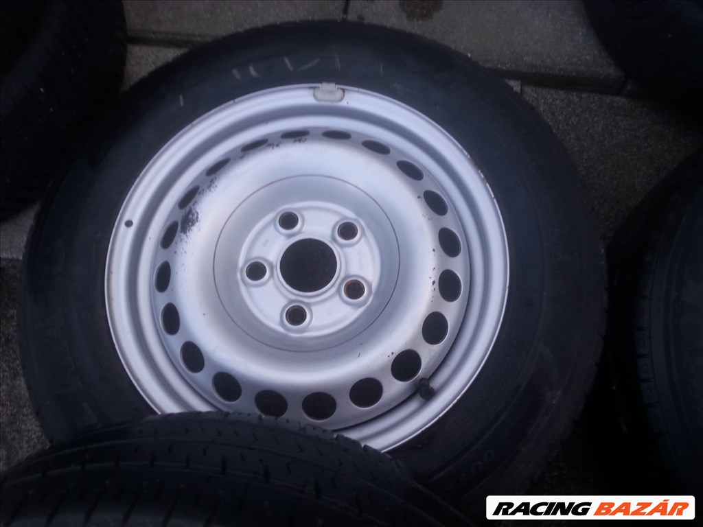  5x120 gyári VW lemezfelni, rajta 205/65R16C Hankook kisteher nyári gumi  4. kép