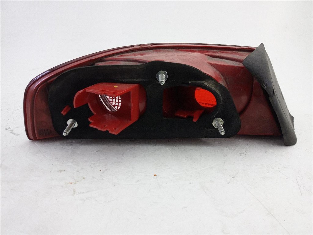 Alfa Romeo 159 jobb hátsó külső lámpa.<br />Betét nélkül 60691363 4. kép