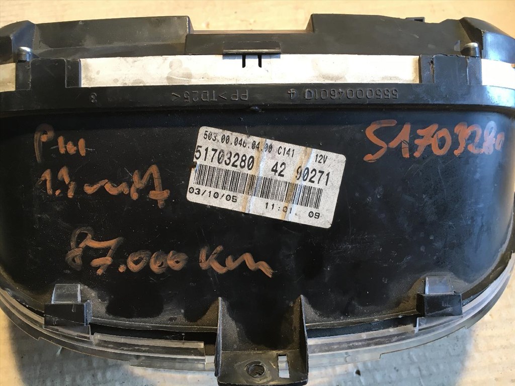 Fiat punto 2003-2010 1.3 jtd fordulatszám mérős bontott óracsoport 51703280 2. kép