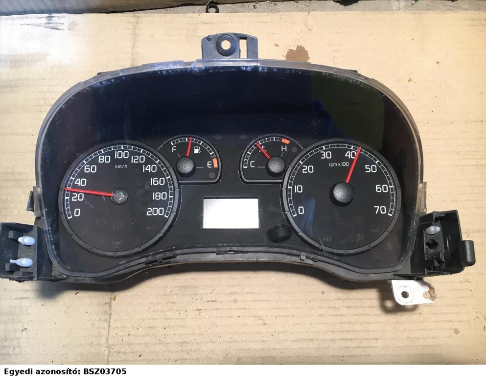 Fiat punto 2003-2010 1.3 jtd fordulatszám mérős bontott óracsoport 51703280 6. kép