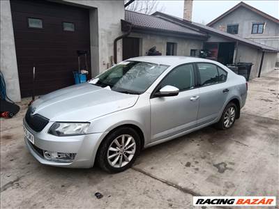 Skoda Octavia III bontott alkatrészei