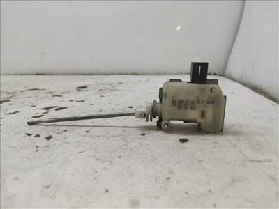 SKODA OCTAVIA II (1Z5) 1.9 TDI Központizár Motor Tankajtó #33338# 1Z0810773