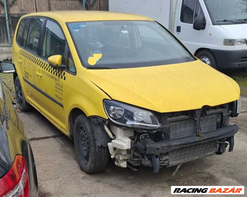 Volkswagen Touran 2012 1.6cr DSG bontott alkatrészei 1. kép