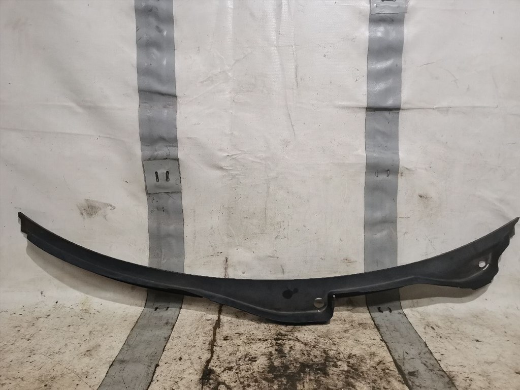 AUDI A4 IV (8K2/ B8) 1.8 TFSI Levélrács #29358# 8K1819403 1. kép