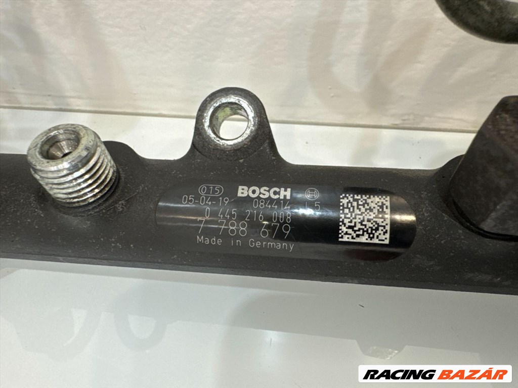 BMW E60/E61 530d 218le 306D2 közösnyomócső, rail cső 7788679 0281002481 3. kép