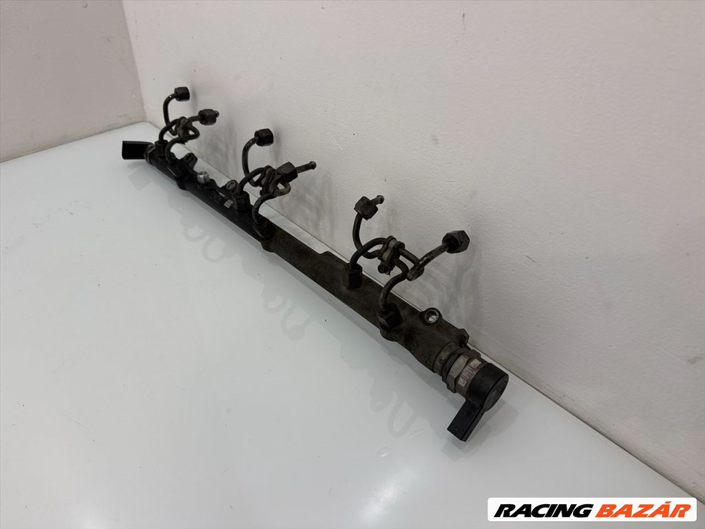 BMW E60/E61 530d 218le 306D2 közösnyomócső, rail cső 7788679 0281002481 2. kép