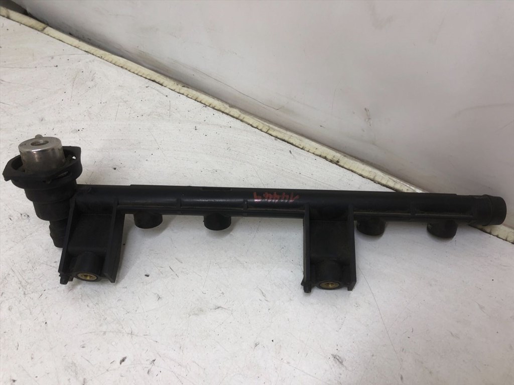 RENAULT CLIO II (BB0/1/2_/ CB0/1/2_) 1.5 dCi (B/CB03) Porlasztó Sor / Híd #14449# 7700109066 1. kép