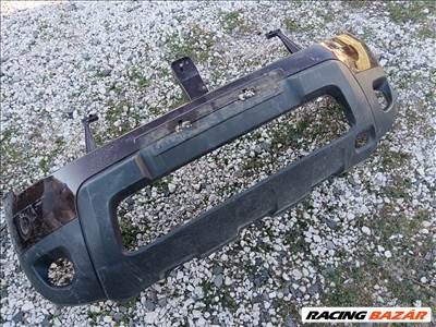 Dacia Duster első lökhárító  620220030r