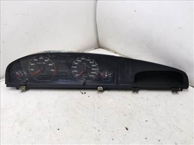 AUDI 100 IV (4A/ C4) 2.3 E Kilométeróra #19392# 88311183