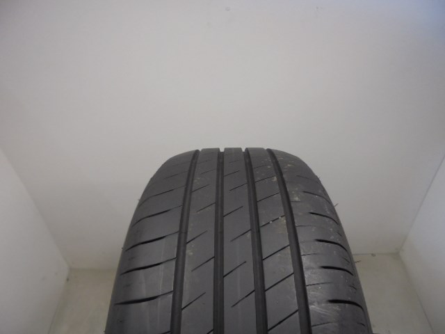 Goodyear Efficientgrip Performance 215/55 R17  1. kép