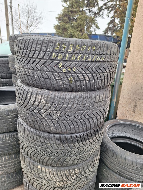  245/40/19"  Bridgestone téli gumi  2. kép