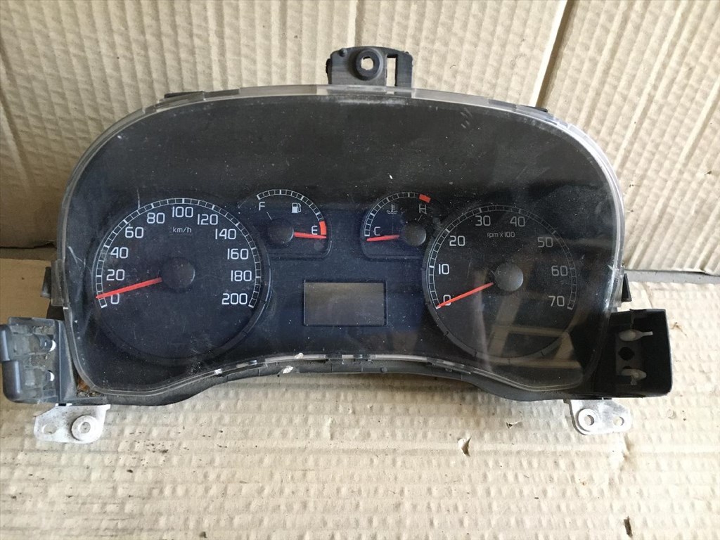 Punto 1.2 8/16v benzin bontott óracsoport 46833366 1. kép