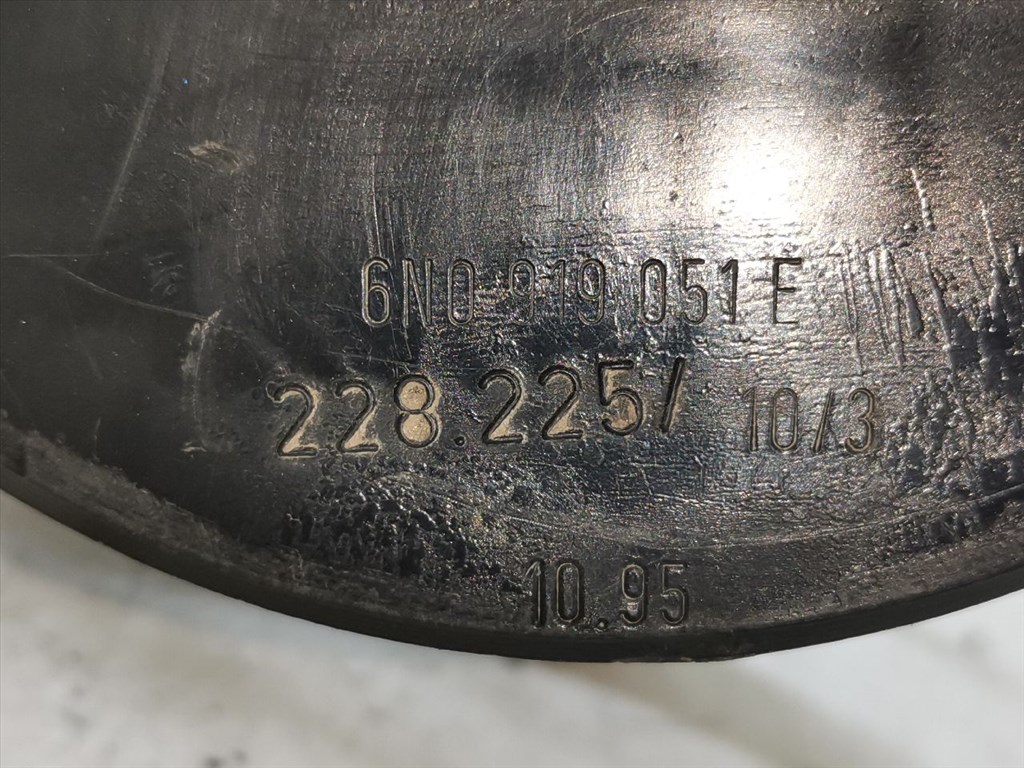 VW POLO (6N1) 45 1.0 Üzemanyag Szivattyú #27717# 6N0919051F 6. kép