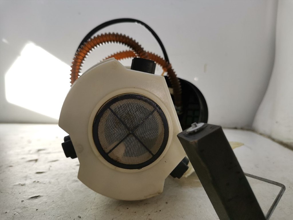 VW POLO (6N1) 45 1.0 Üzemanyag Szivattyú #27717# 6N0919051F 8. kép