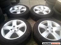  4x108 újszerű gyári Peugeot alufelni, rajta 205/55R16 újszerű Semperit nyári gumi 