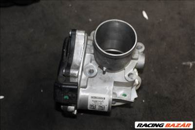 Nissan X-Trail (T32) Fojtószelep  8200987453j