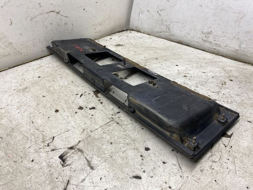 VW VENTO (1H2) 1.6 Rendszámtábla Tartó #32810# 1H5853481B 9. kép