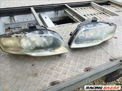 Audi A4 (B6/B7) gyári első lámpák eladók 
