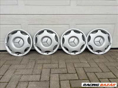 Mercedes dísztárcsa garnitúra