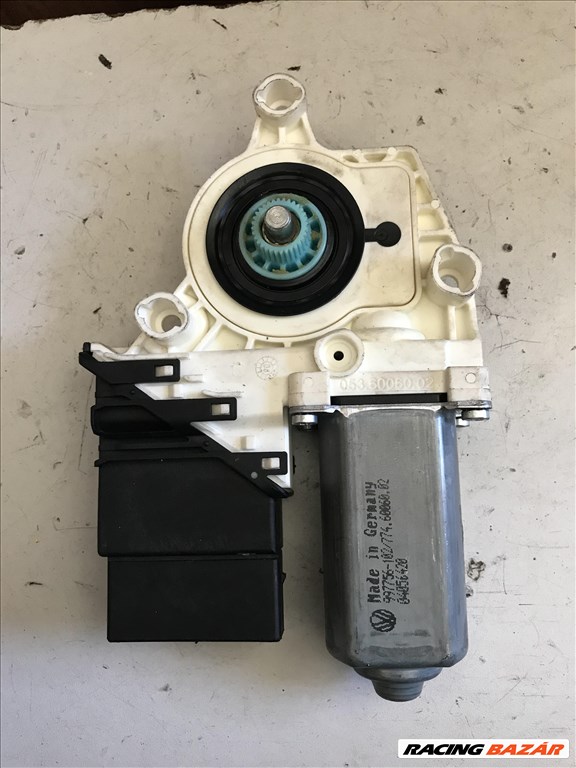 Volkswagen Passat B6 bal hátsó ablakemelő motor 3c9959703 2. kép