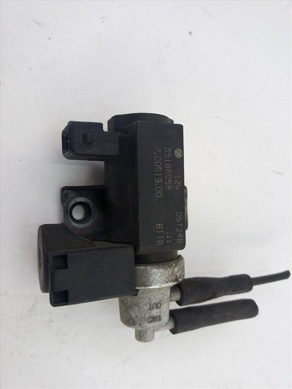 Turbó nyomás vezérlő, Változó Geometriájú Turbó mágnesszelep, nyomásátalakító 55188059 1. kép