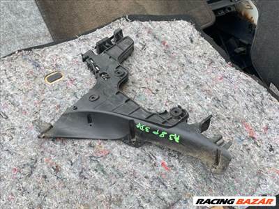 Audi A3 (8P) AUDI A3 Jobb hátsó Lökhárító Tartó (Műanyag) 8p4807378a