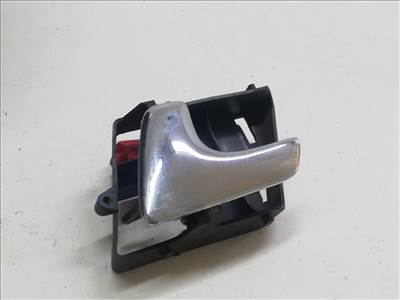VW POLO CLASSIC (6KV2/ 6V5/ 9J2/ 9J4) 75 1.6 Bal hátsó Belső Kilincs #15261# 6K0837221C