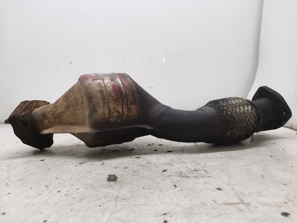 VW PASSAT V (3B5) 1.9 TDI Katalizátor #25315# 3B01317010 3. kép