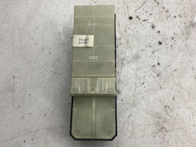 SUZUKI SX4 Bal első Ablakemelő Kapcsoló 2. kép