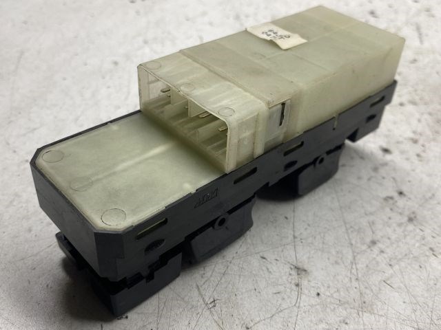 SUZUKI SX4 Bal első Ablakemelő Kapcsoló 6. kép