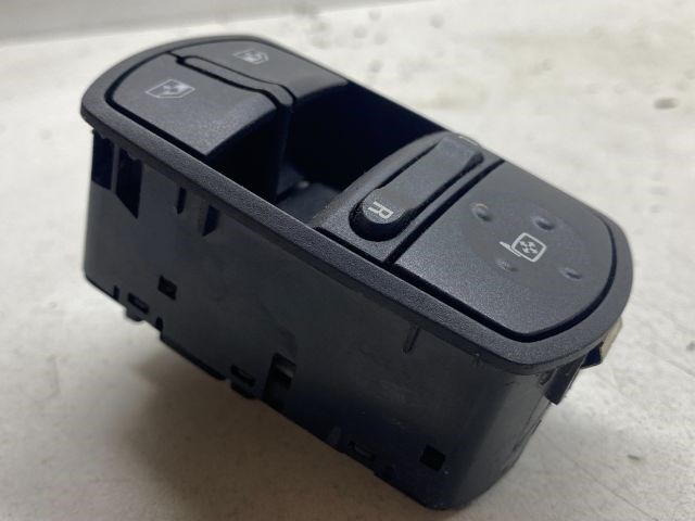 OPEL CORSA D Bal első Ablakemelő Kapcsoló 6. kép