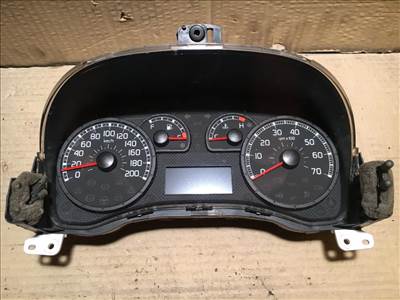 Fiat Panda 1.2 8v benzin/gáz bontott óracsoport 51810208