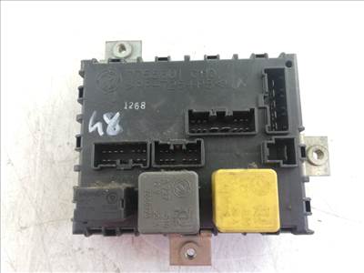 FIAT PUNTO (176_) 55 1.1 Biztosítéktábla Doboz #2484# 7755601