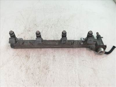 VW POLO CLASSIC (6KV2/ 6V5/ 9J2/ 9J4) 75 1.4 16V Porlasztó Sor / Híd #3254# 036133319AA