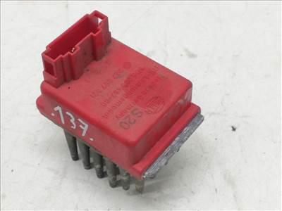 AUDI A3 (8L1) 1.6 Előtét Ellenállás Fűtőmotor #9202# 357907521