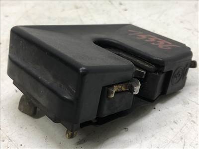 VW PASSAT Variant IV (3A5/ 35I) 1.9 TD Jobb hátsó Ajtózár #15556# 357839016D