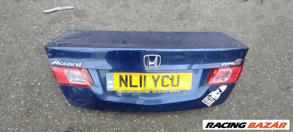 Honda Accord (8th gen) Csomagtér ajtó  1. kép