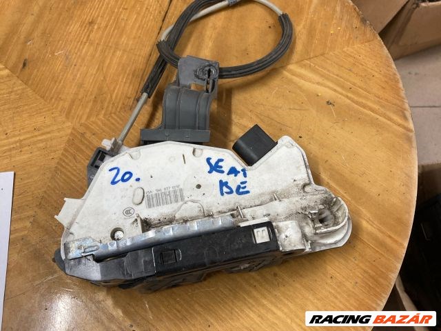 Seat Ibiza III bal első ajtózár 5N1837015E 1. kép